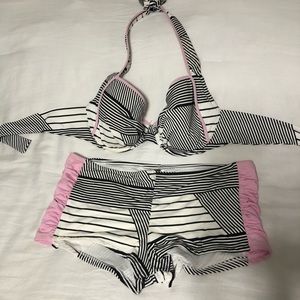 Tommy Bahama 2-pc Swimsuit